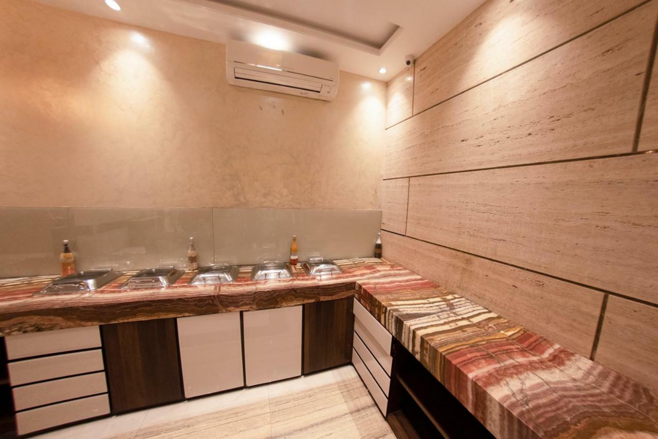 Hotel Manama Bombaj Zewnętrze zdjęcie