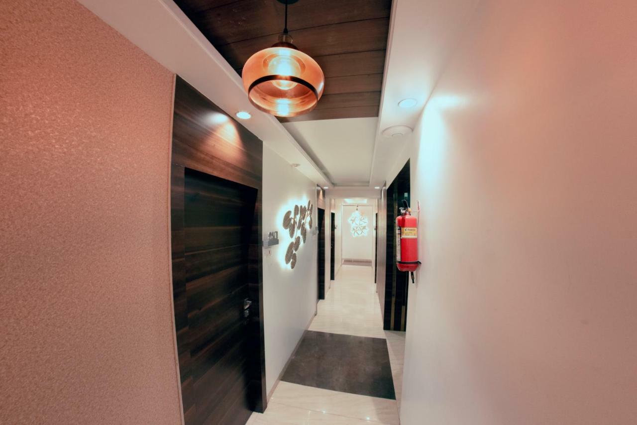 Hotel Manama Bombaj Zewnętrze zdjęcie