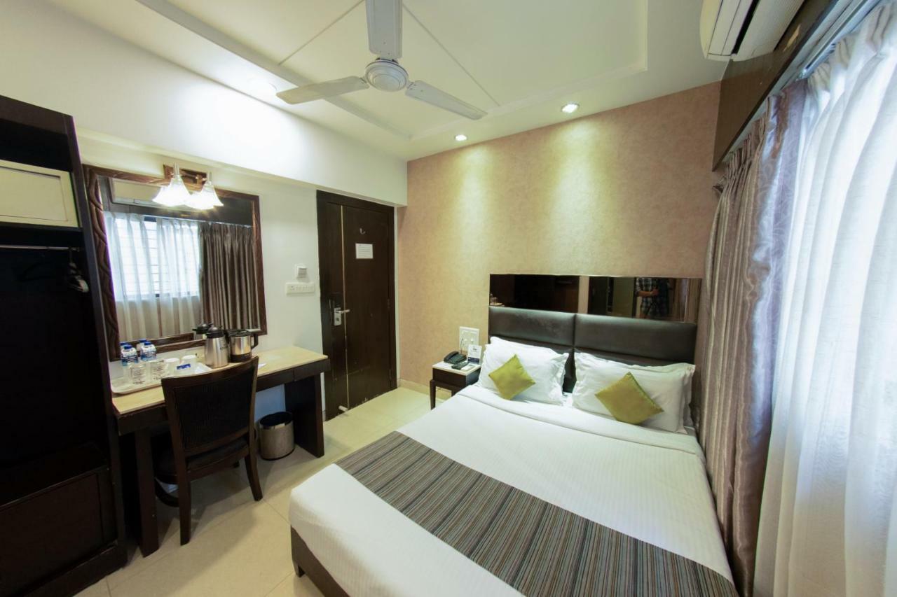 Hotel Manama Bombaj Zewnętrze zdjęcie