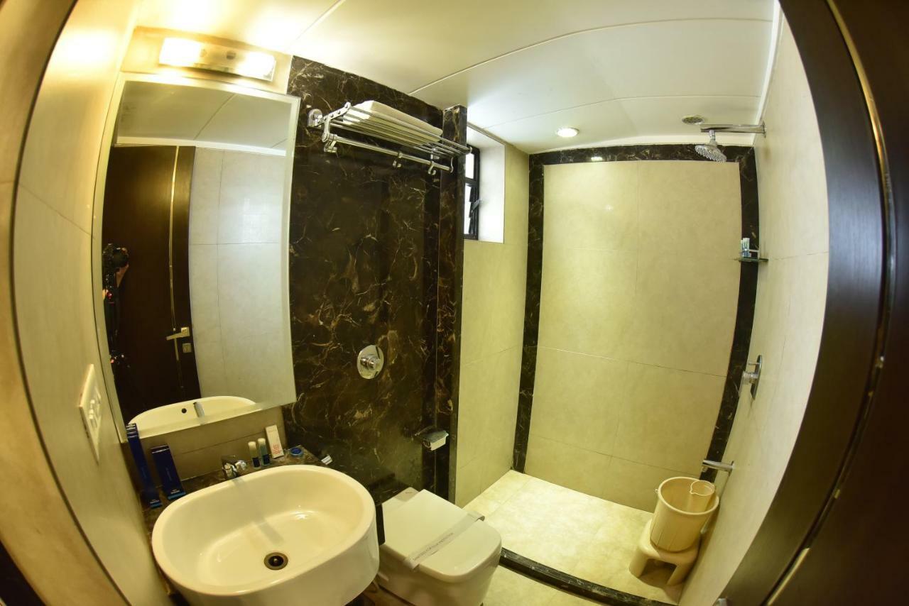 Hotel Manama Bombaj Zewnętrze zdjęcie